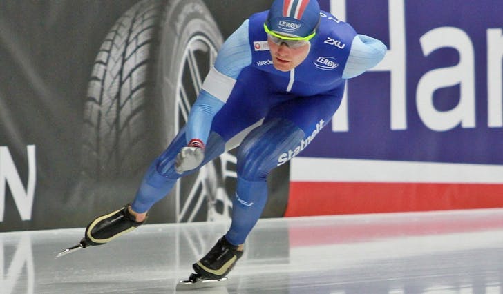 Sverre kan no konsentrera seg om å spissa formen inn mot VM. Her i Inzell i 2019. (Foto: Kjetil Osablod Grønvigh)