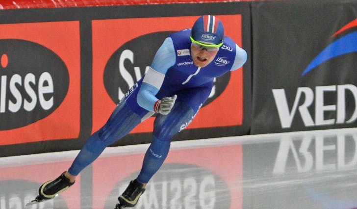 Sverre Lunde Pede4rsen, her då han tok VM-gull på 5000 meter i Inzell i 2019. (Foto: Kjetil Osablod Grønvigh)