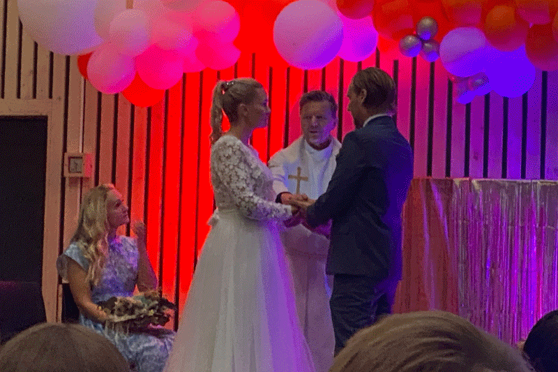 Toppkamp med Fana blei del av Guro og Ørjan sitt bryllaup
