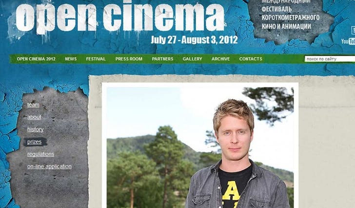 Rolv Lyssand Bjørø fekk ei spennande oppleving under "Open Cinema" i Russland (montasje: festivalen si heimeside/Kjetil Vasby Bruarøy)