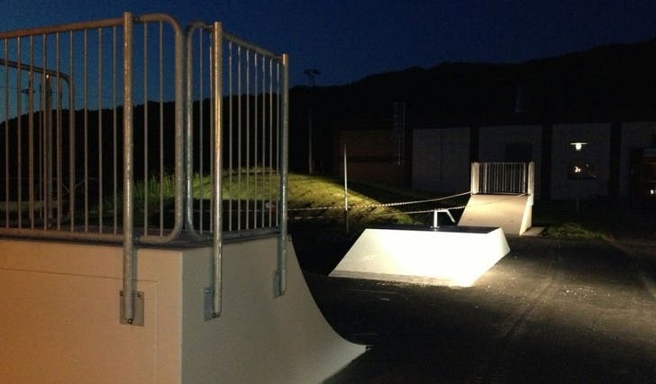 Skateparken kom på plass tysdag kveld. (Privat foto)