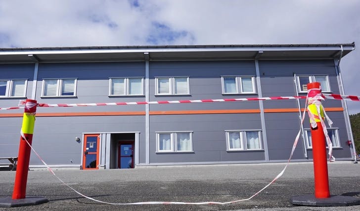 Teststasjonen i Kolskogen er framleis open, men får redusert opningstid frå neste veke. (Foto: Kjetil Vasby Bruarøy)