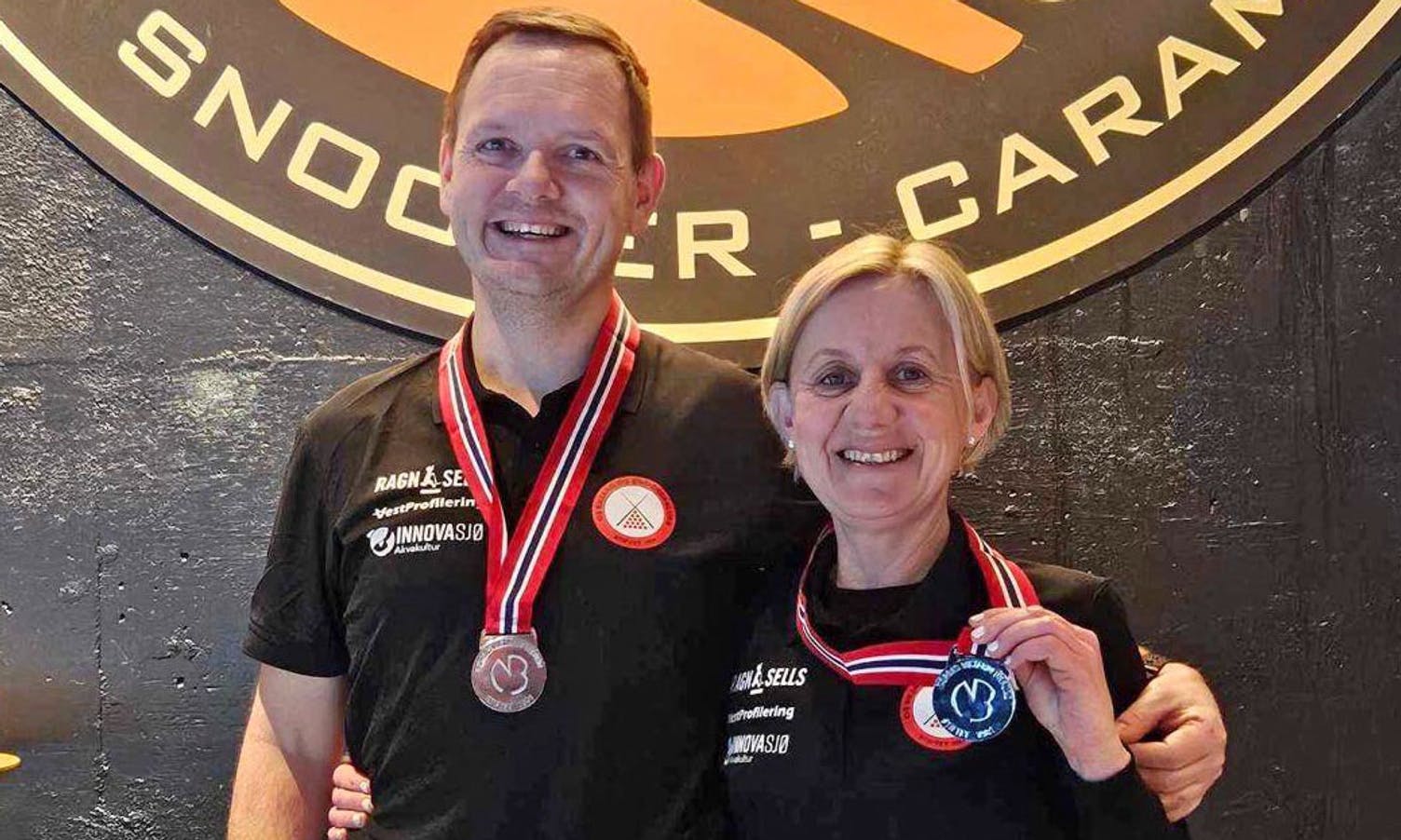 I par med kona Mona: Bernt Olav tok sin første NM-medalje